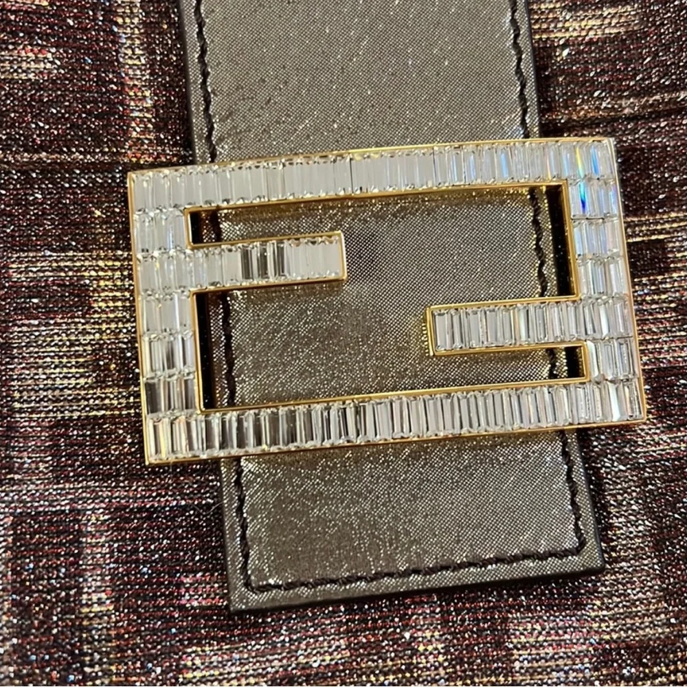 Fendi Metallic Lurex Shimmer Baguette Anniversary Edition - Picture 3 of 8